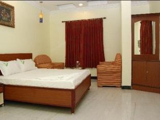 Shri Perumal Inn Puducherry Zewnętrze zdjęcie